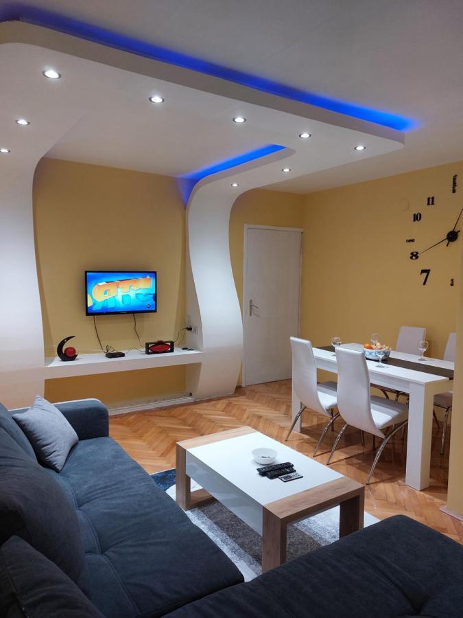 N&N Apartment Vrsac Luaran gambar